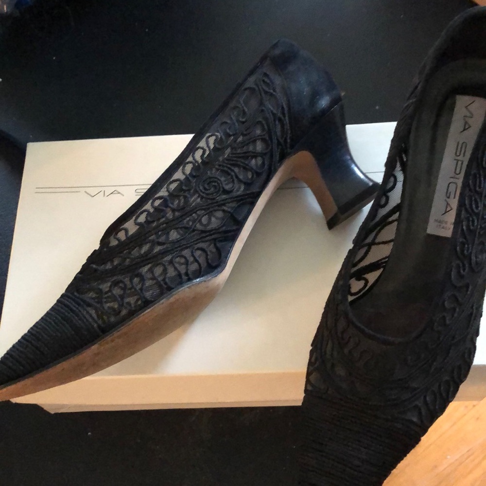 Via Spiga Mesh Black Shoe - Picture 2 of 3